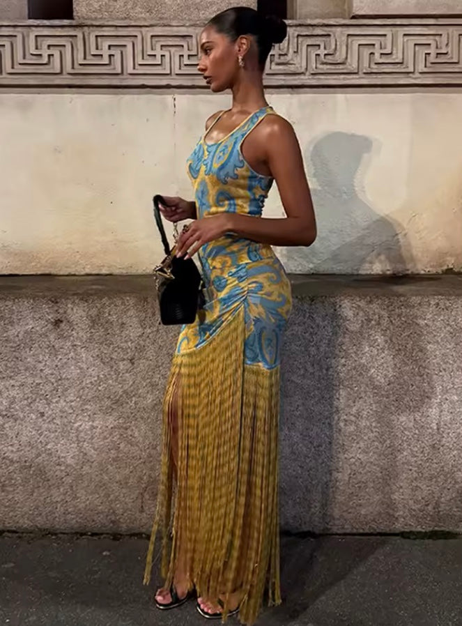 Robe longue imprimée à coupe irrégulière – Élégance chic