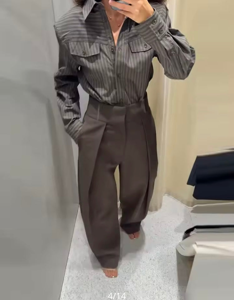 Ensemble chemise et pantalon droit “Rétro Chic”