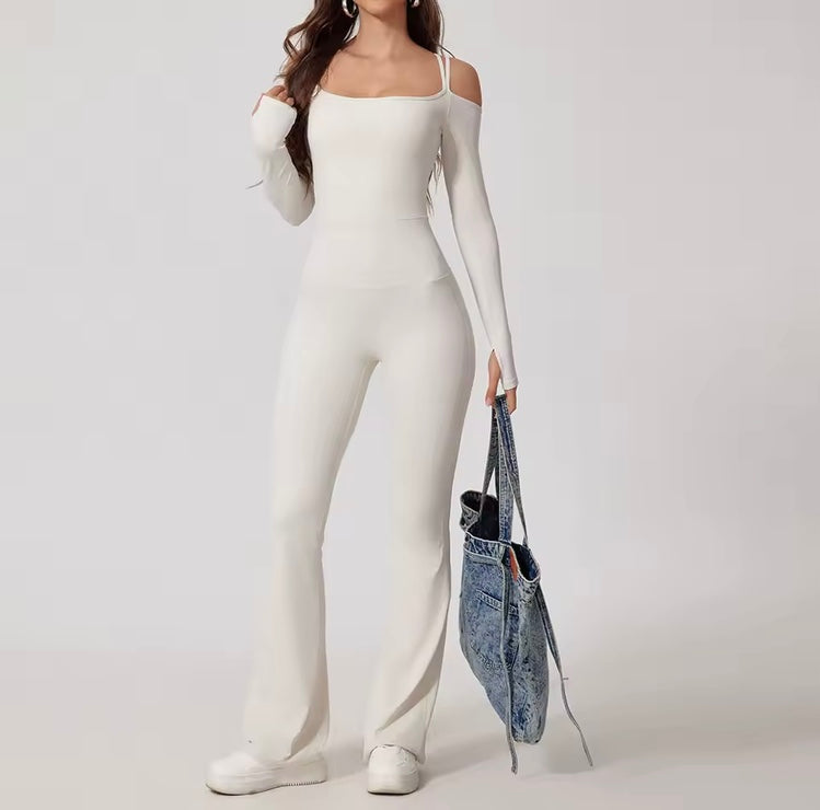 Combinaison Femme à Manches et Bretelles – Élégante, Moderne & Polyvalente