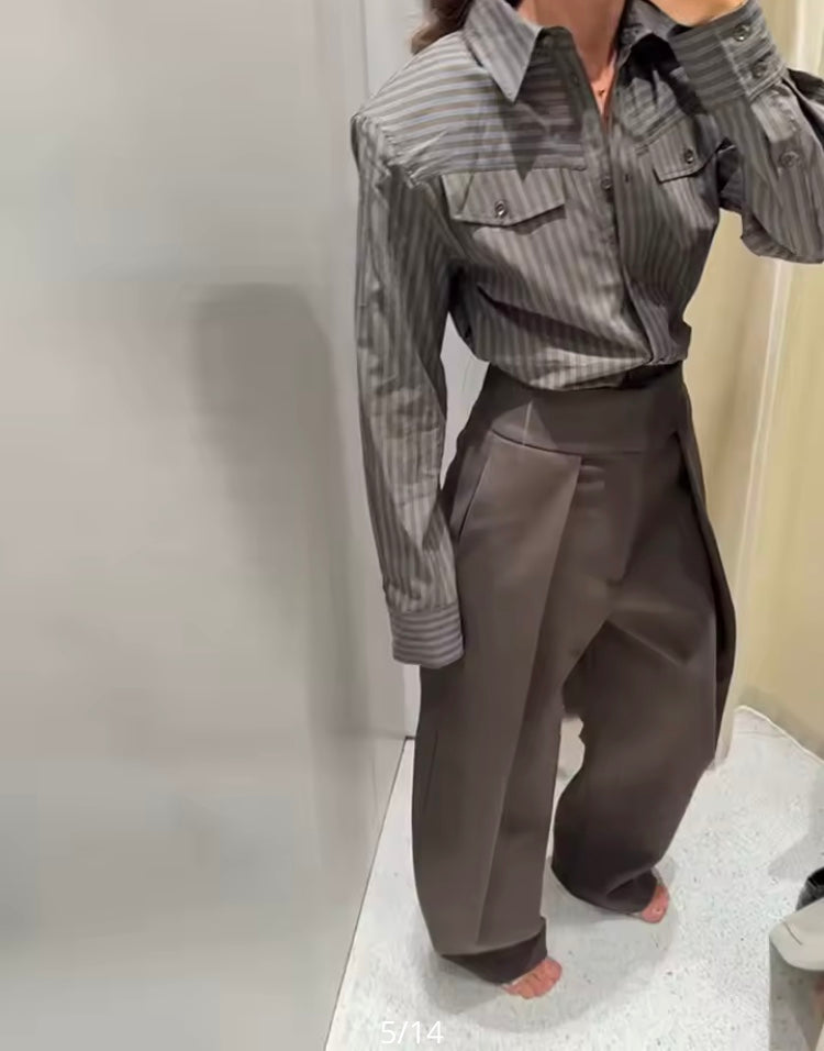 Ensemble chemise et pantalon droit “Rétro Chic”