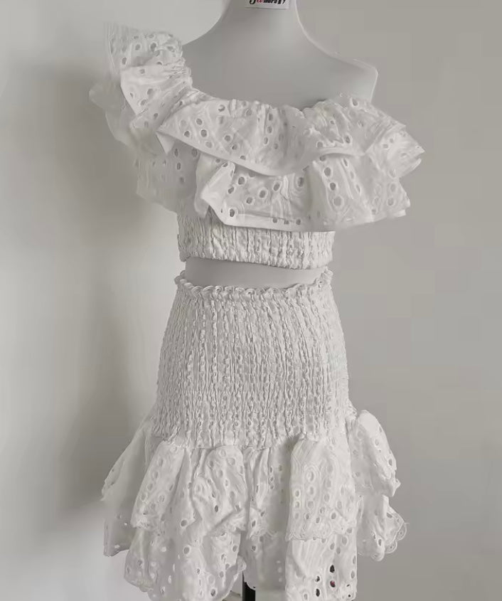 Ensemble deux pièces fleuri en coton brodé