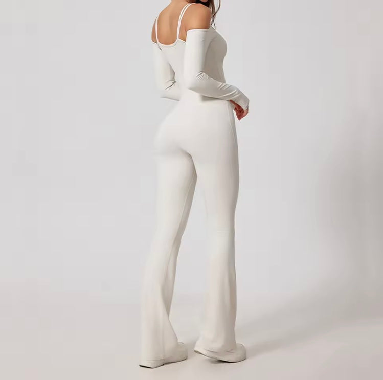 Combinaison Femme à Manches et Bretelles – Élégante, Moderne & Polyvalente