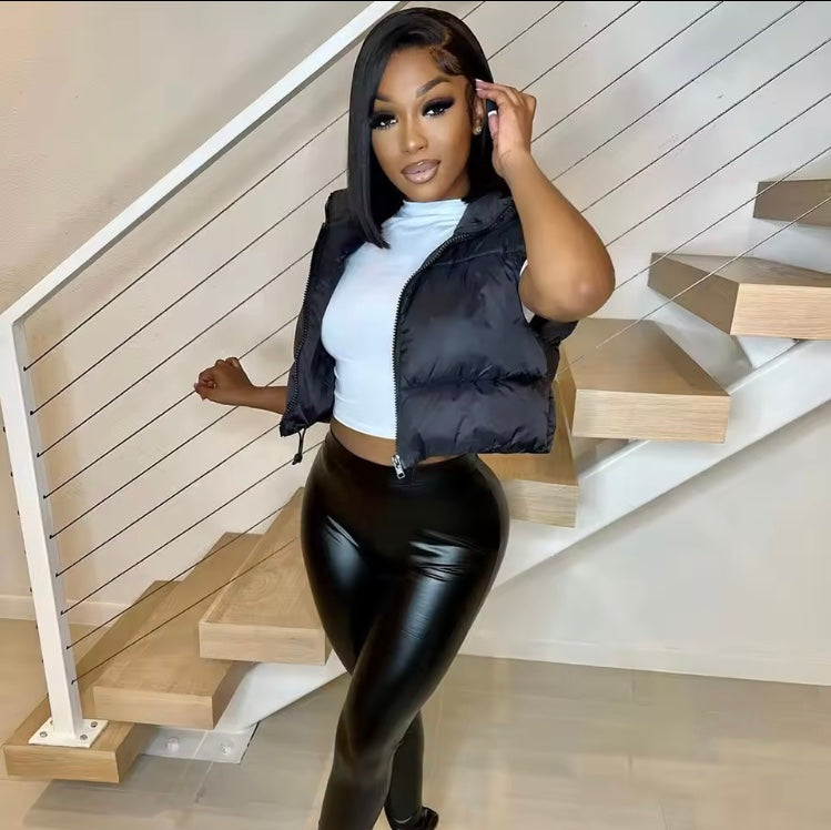 Manteau court sans manches avec fermeture