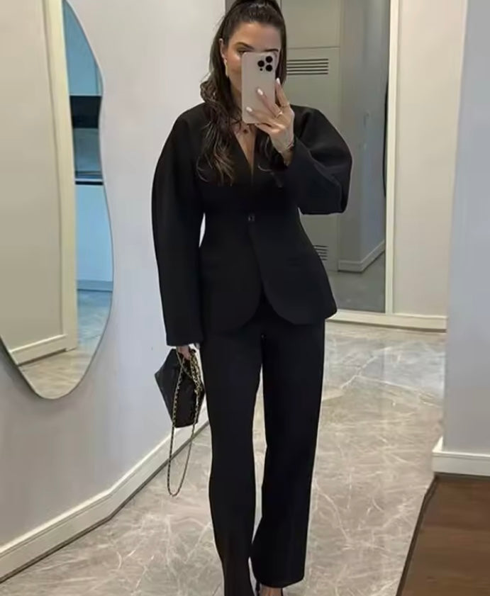 Ensemble Blazer Élégant à Col V pour Femme – Chic & Moderne