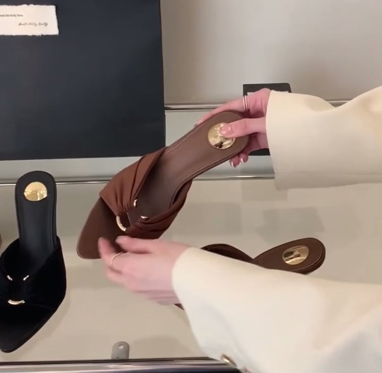 Sandales à Talons Fins – Mules Ouvertes Chic & Style Streetwear